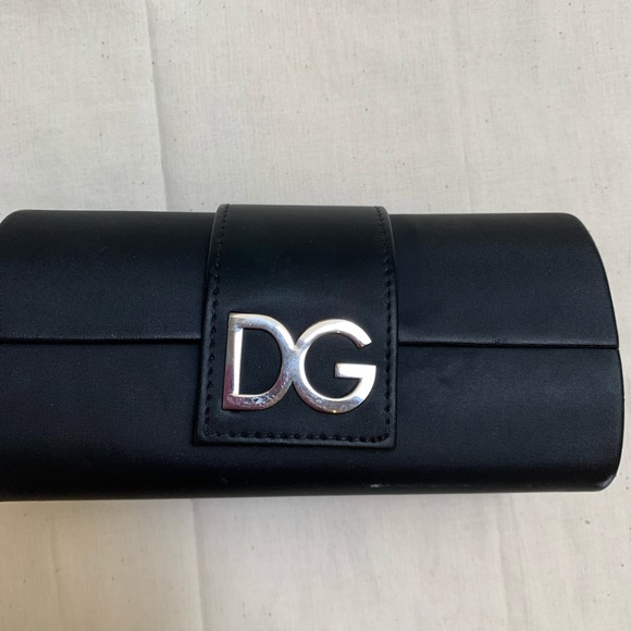 Dolce and Gabbana Sunglasses - Picture 2 of 7